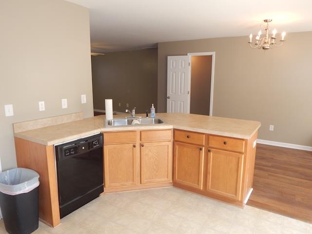 313 N Chestnut St Property Photo 10