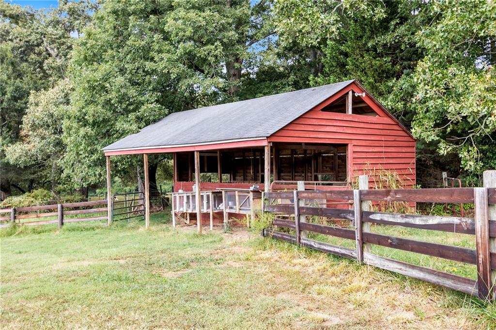 310 Trotter Rd Property Photo 26