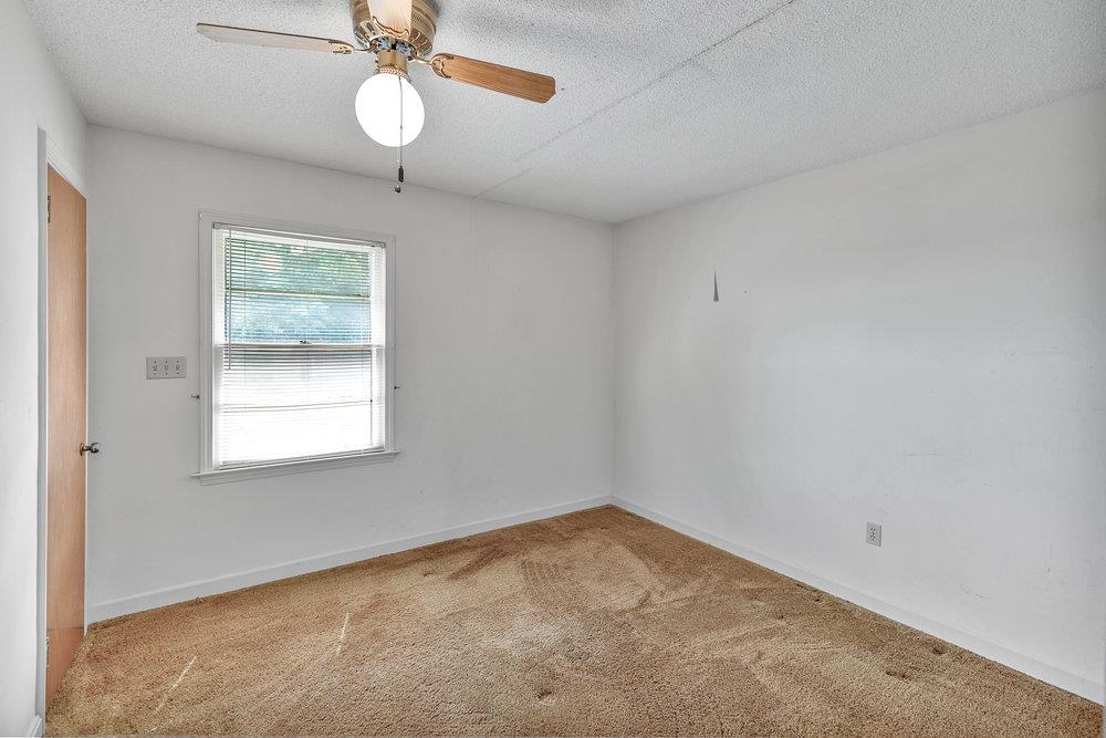 4082 Old Portman Rd Property Photo 17