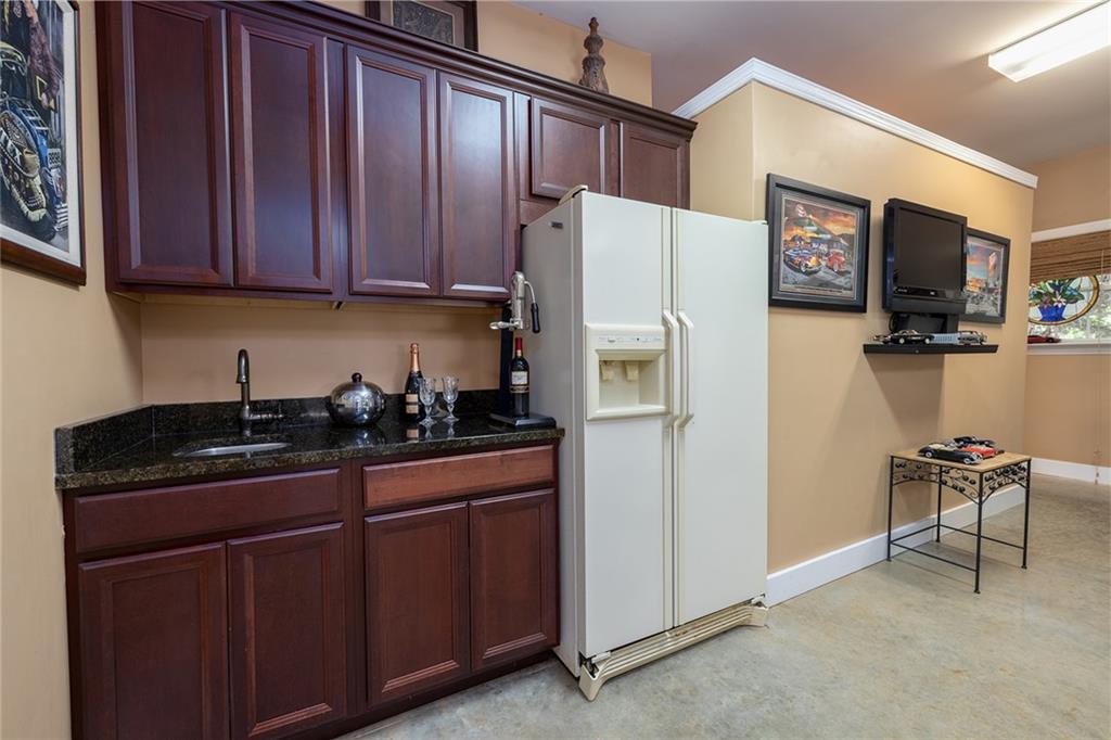 125 Pinnacle Pointe Dr Property Photo 25