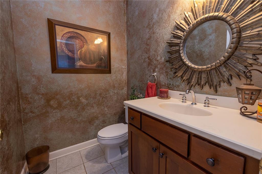 125 Pinnacle Pointe Dr Property Photo 27