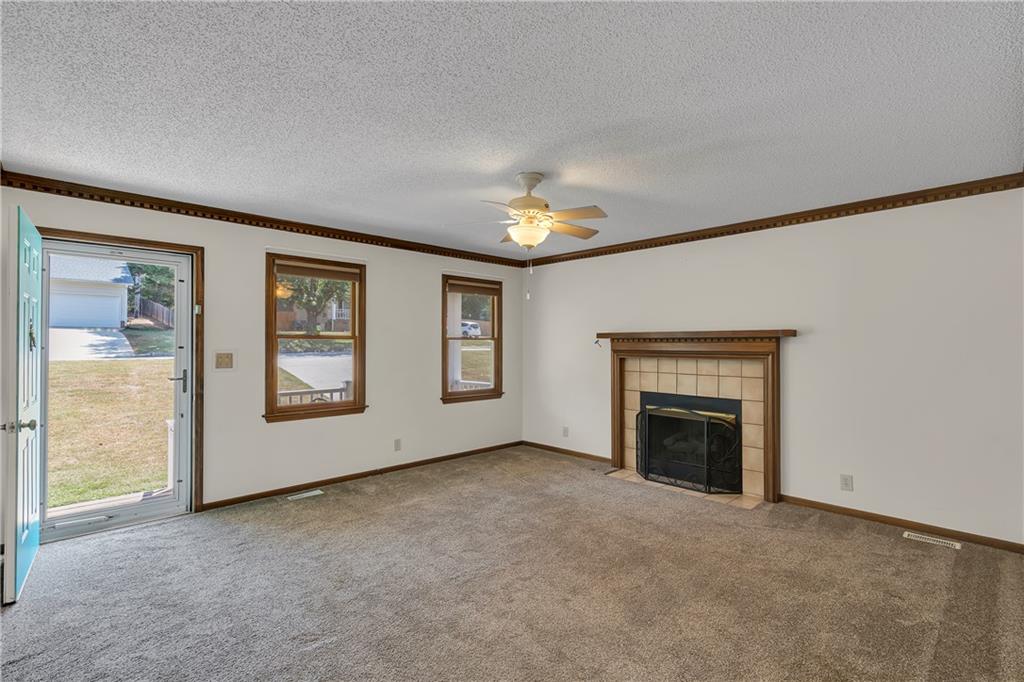 339 Springdale Ave Property Photo 4