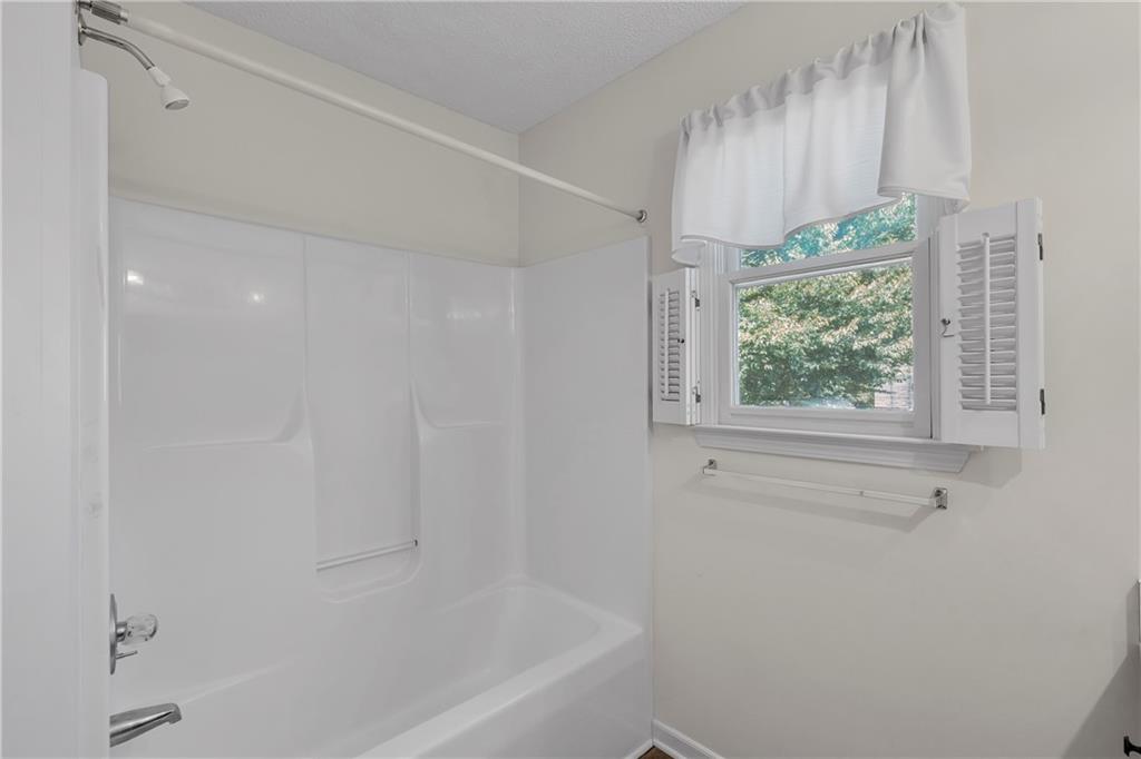 339 Springdale Ave Property Photo 15