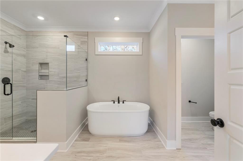 Undefined Property Photo 8