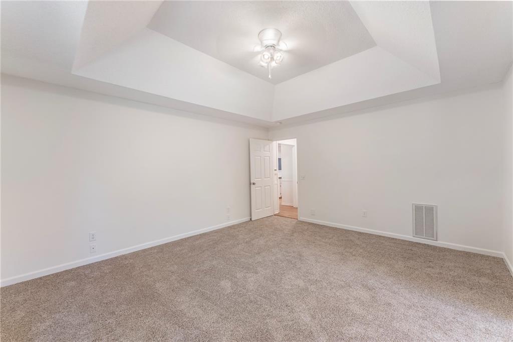 703 Sunny Shore Ln Property Photo 17