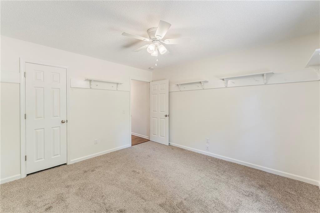 703 Sunny Shore Ln Property Photo 26