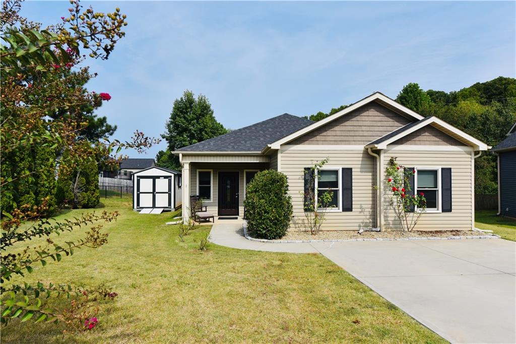 3 Cringle Ln Property Photo 2