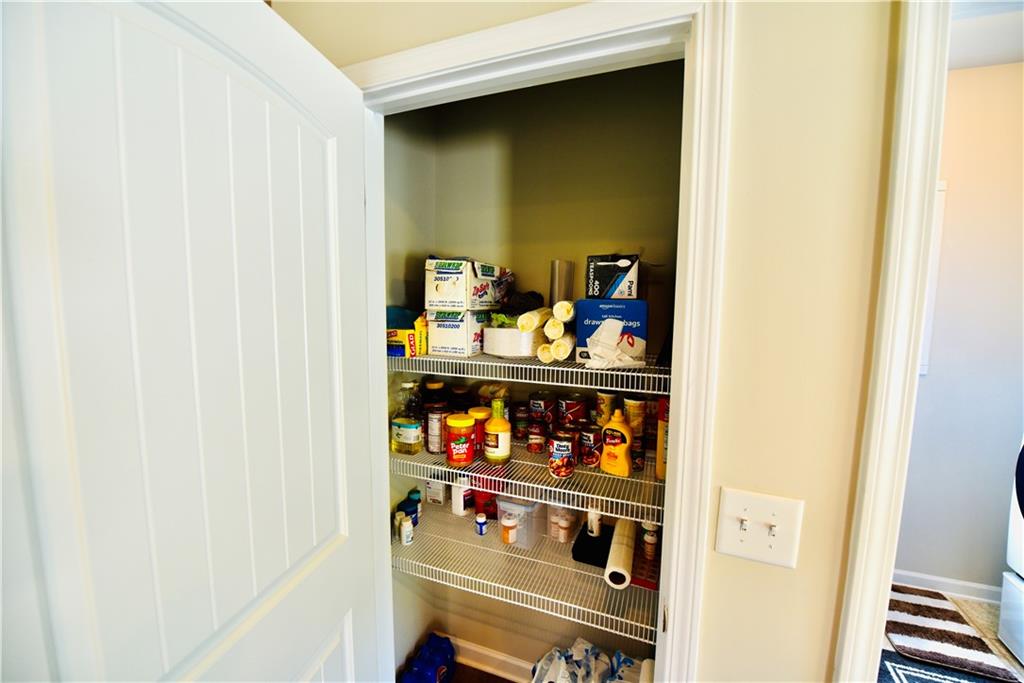 3 Cringle Ln Property Photo 15