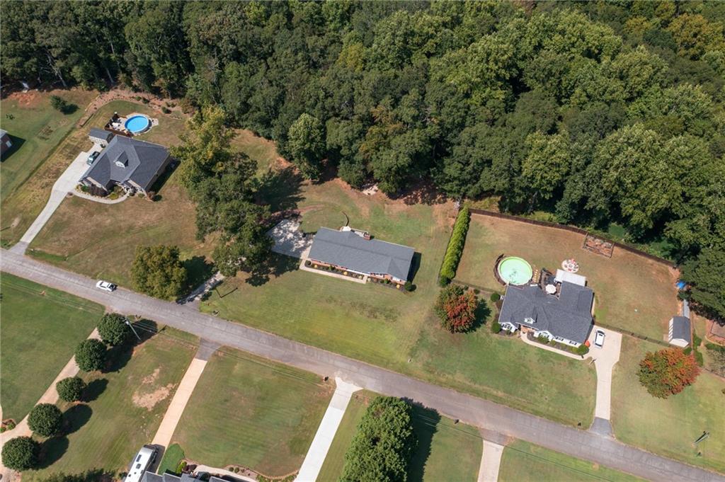 1153 Lakeview Dr Property Photo 43
