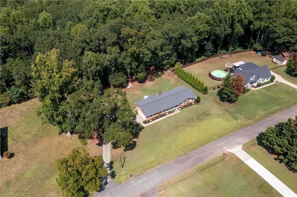 1153 Lakeview Dr Property Photo 46