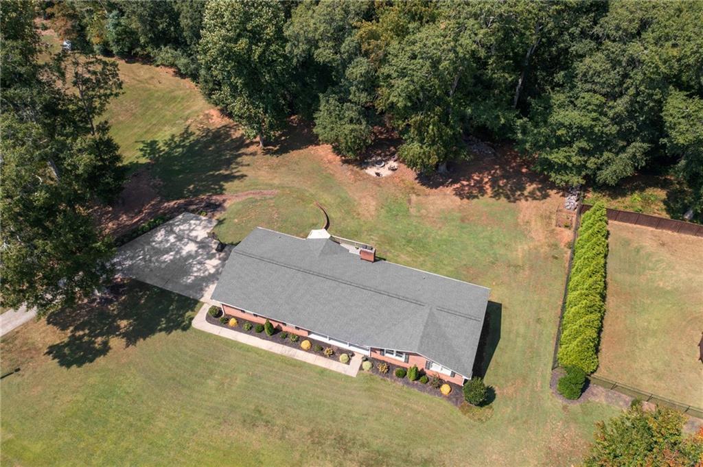 1153 Lakeview Dr Property Photo 49