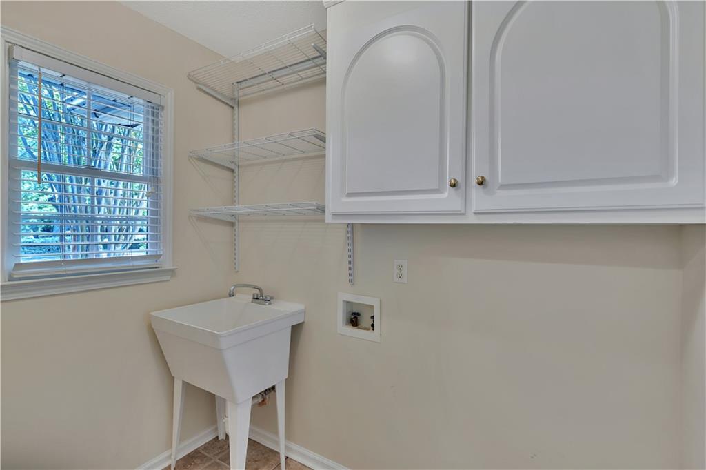 101 Brittany Park Property Photo 16
