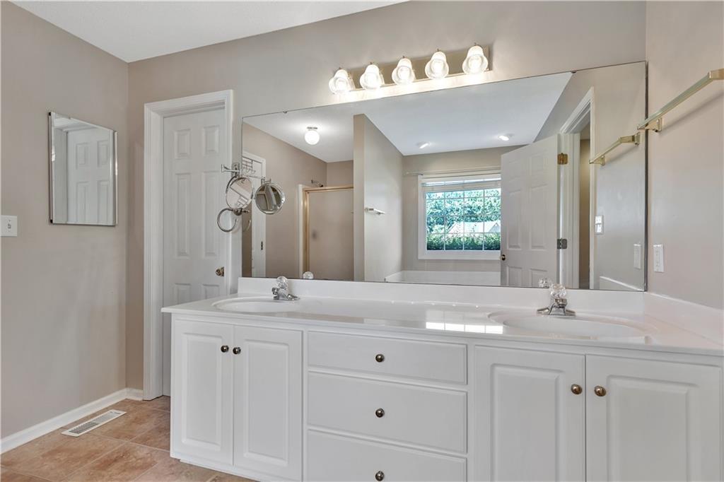 101 Brittany Park Property Photo 23