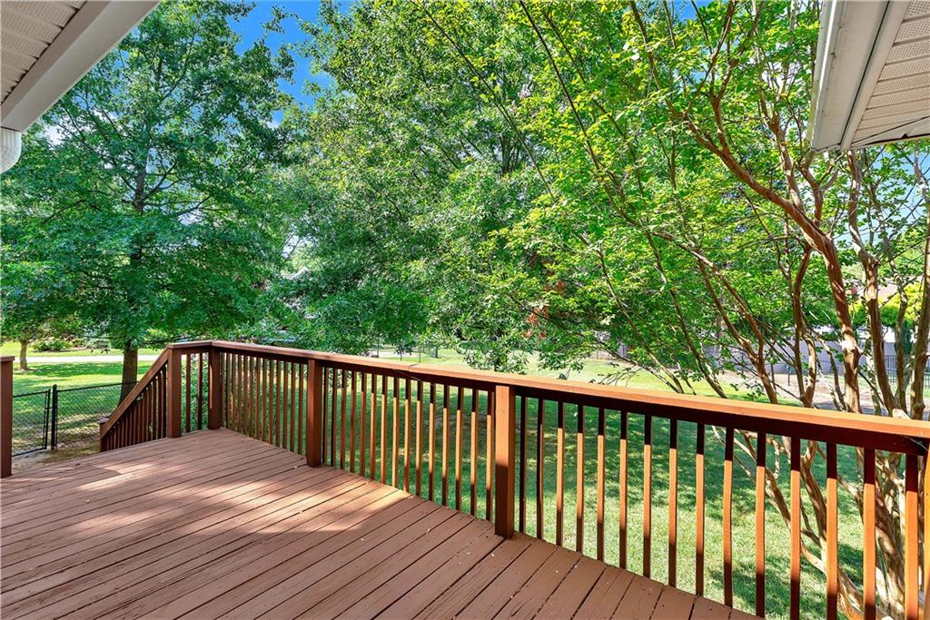 101 Brittany Park Property Photo 29