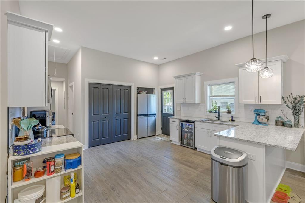 521 W Peachtree St Property Photo 12