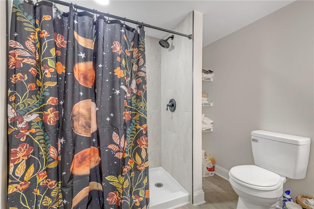 521 W Peachtree St Property Photo 22