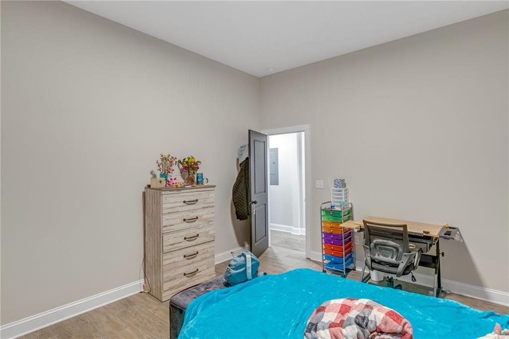 521 W Peachtree St Property Photo 26