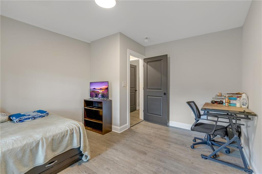 521 W Peachtree St Property Photo 29