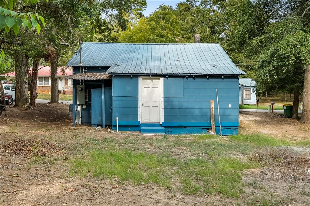 114 Simpson St Property Photo 21
