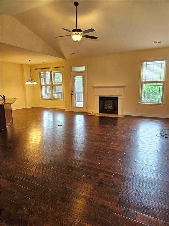 400 Big Barn Ct Property Photo 3