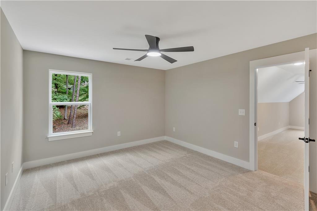 1010 Hickory Hollow Rd Property Photo 31