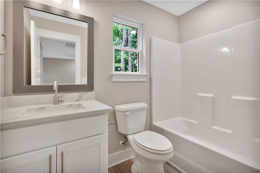 1010 Hickory Hollow Rd Property Photo 34