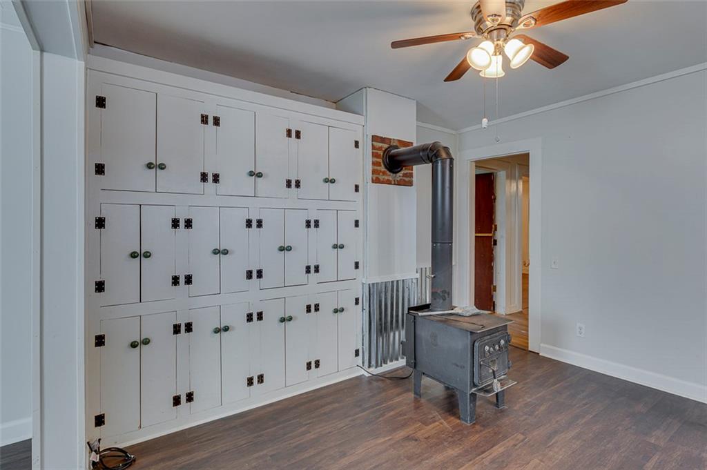 600 Edens Rd Property Photo 16