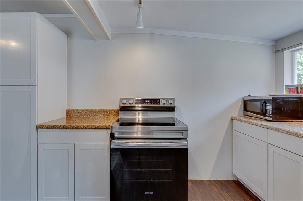 600 Edens Rd Property Photo 19