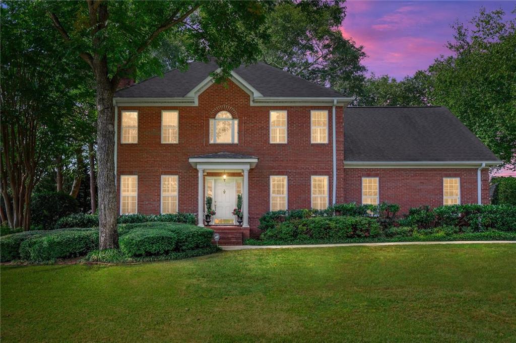 106 Lockmere Ct Property Photo 3
