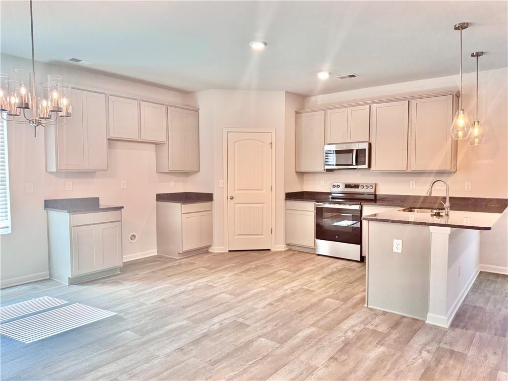 130 Gleneddie Rd Property Photo 4