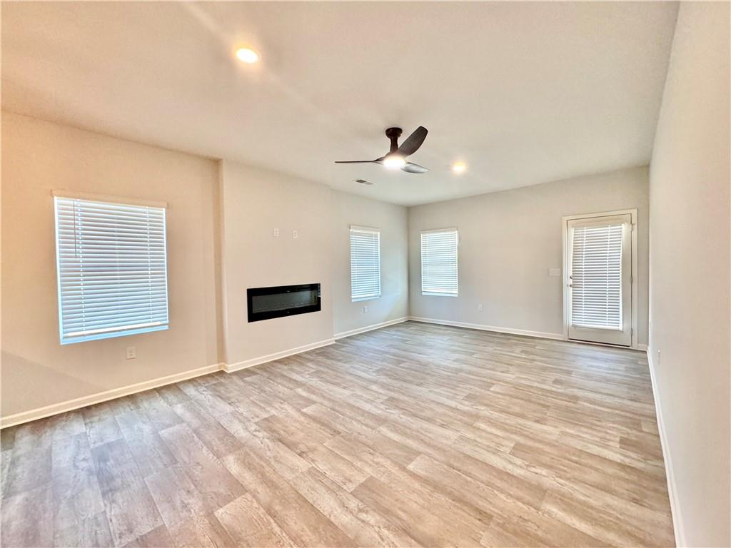 130 Gleneddie Rd Property Photo 8