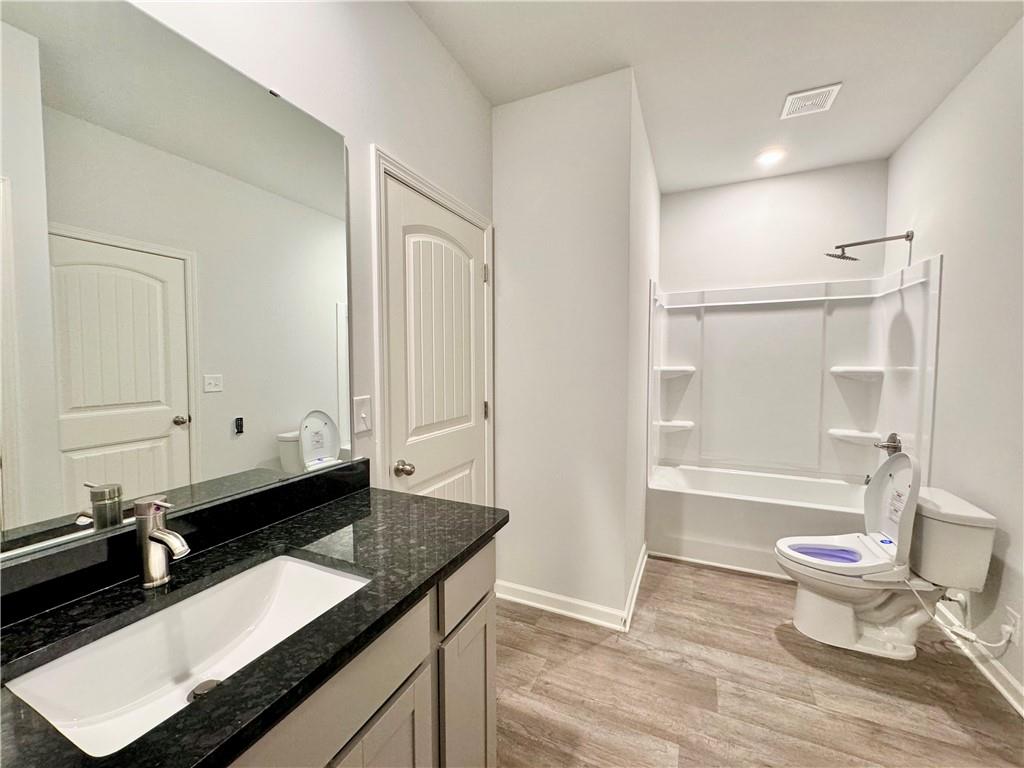 130 Gleneddie Rd Property Photo 9