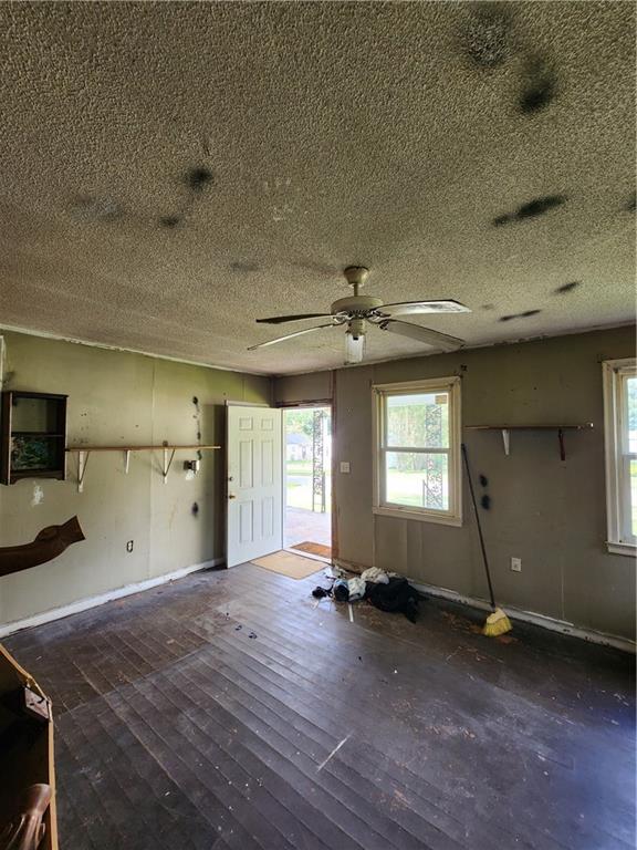 207 Mayfield Dr Property Photo 11