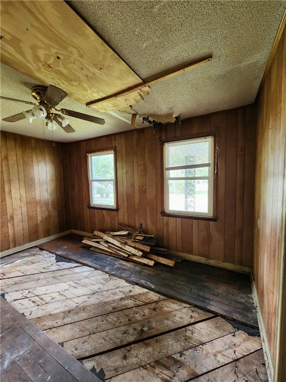 207 Mayfield Dr Property Photo 13