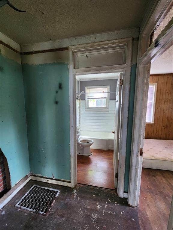 207 Mayfield Dr Property Photo 15