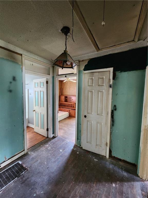 207 Mayfield Dr Property Photo 16