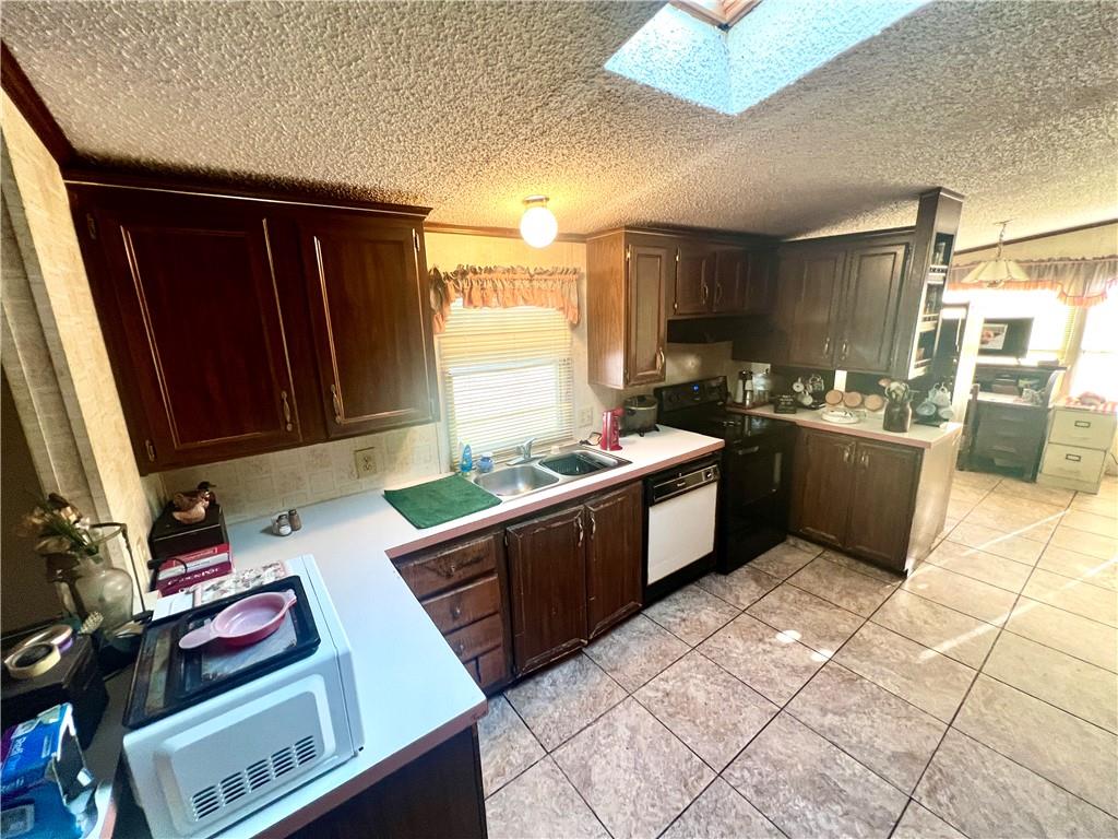 108 Terez Dr Property Photo 11