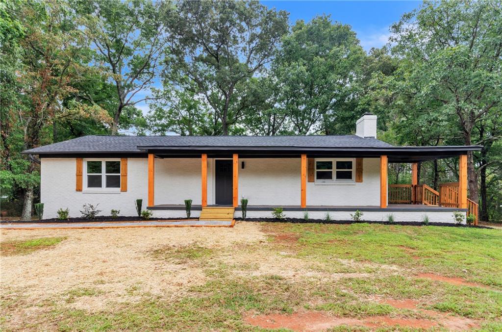1424 Farrs Bridge Rd Property Photo 1