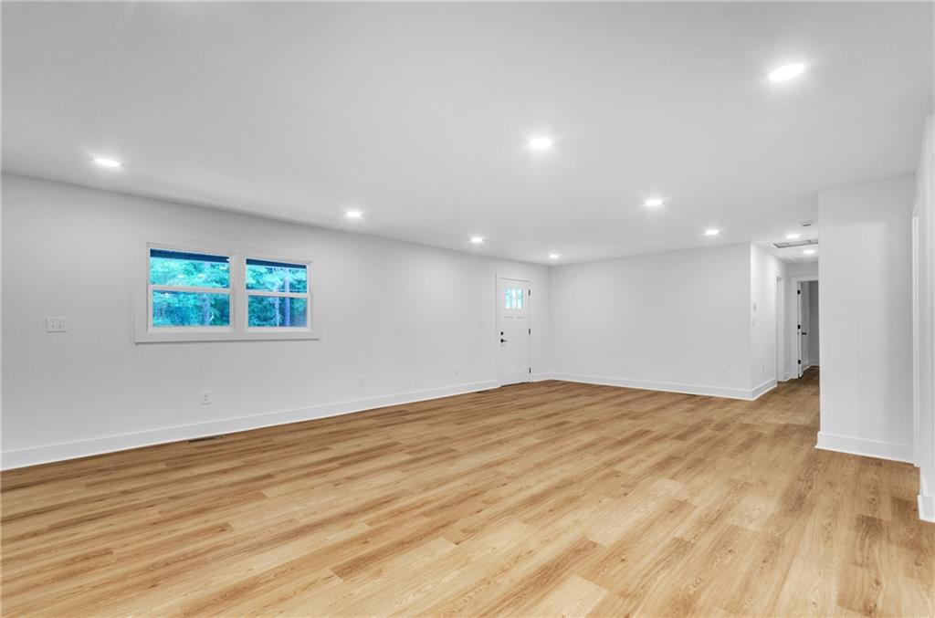 1424 Farrs Bridge Rd Property Photo 12