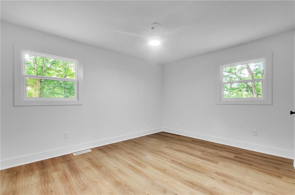 1424 Farrs Bridge Rd Property Photo 20