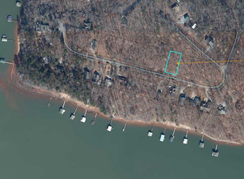 406 Kenwood Dr Property Photo 1