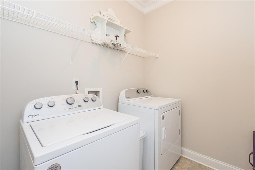 118 Rossmoor Ct Property Photo 38