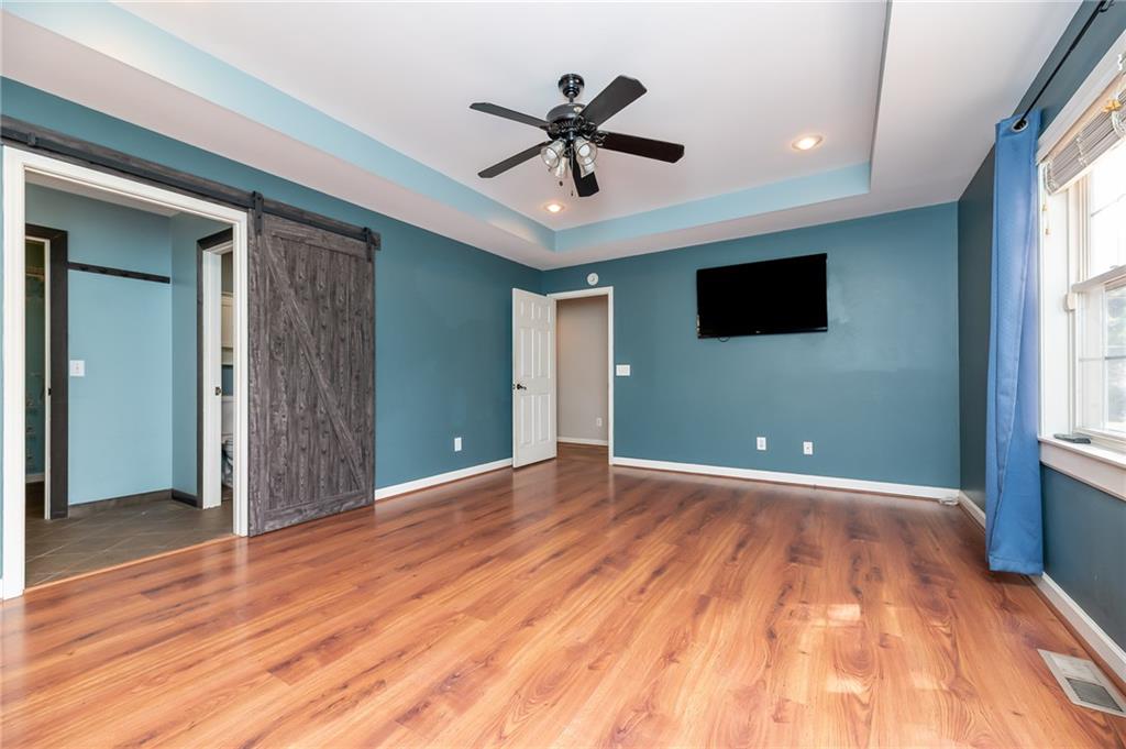 112 Kingswood Cir Property Photo 16