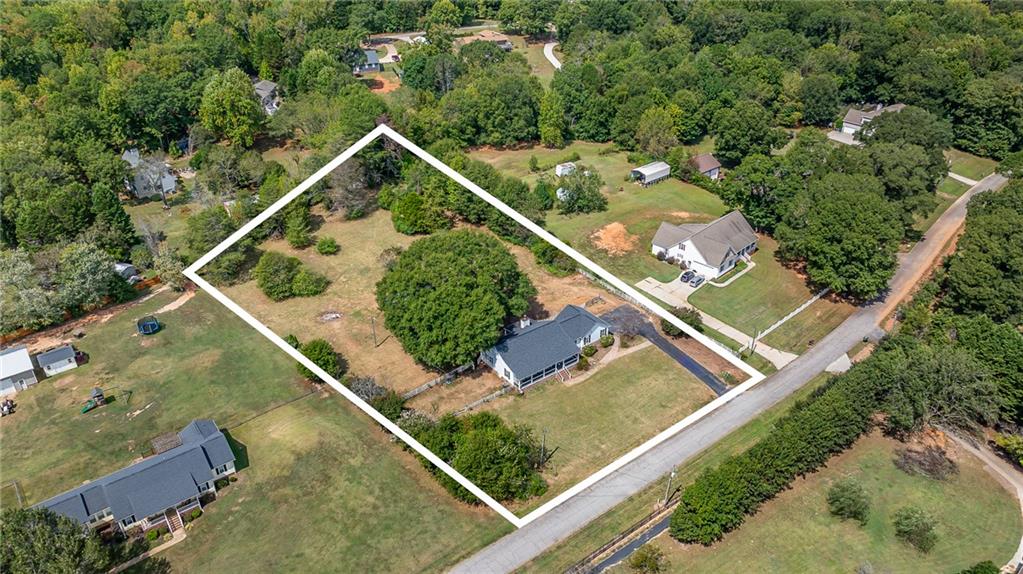 112 Kingswood Cir Property Photo 28