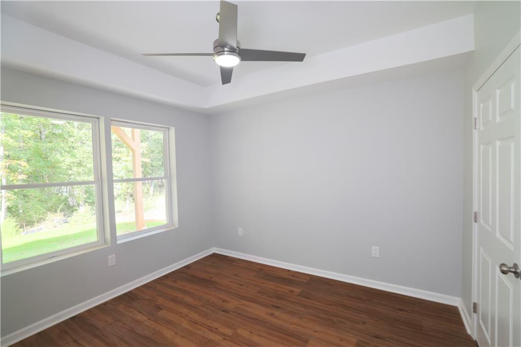 425 Lakewood Dr Property Photo 37