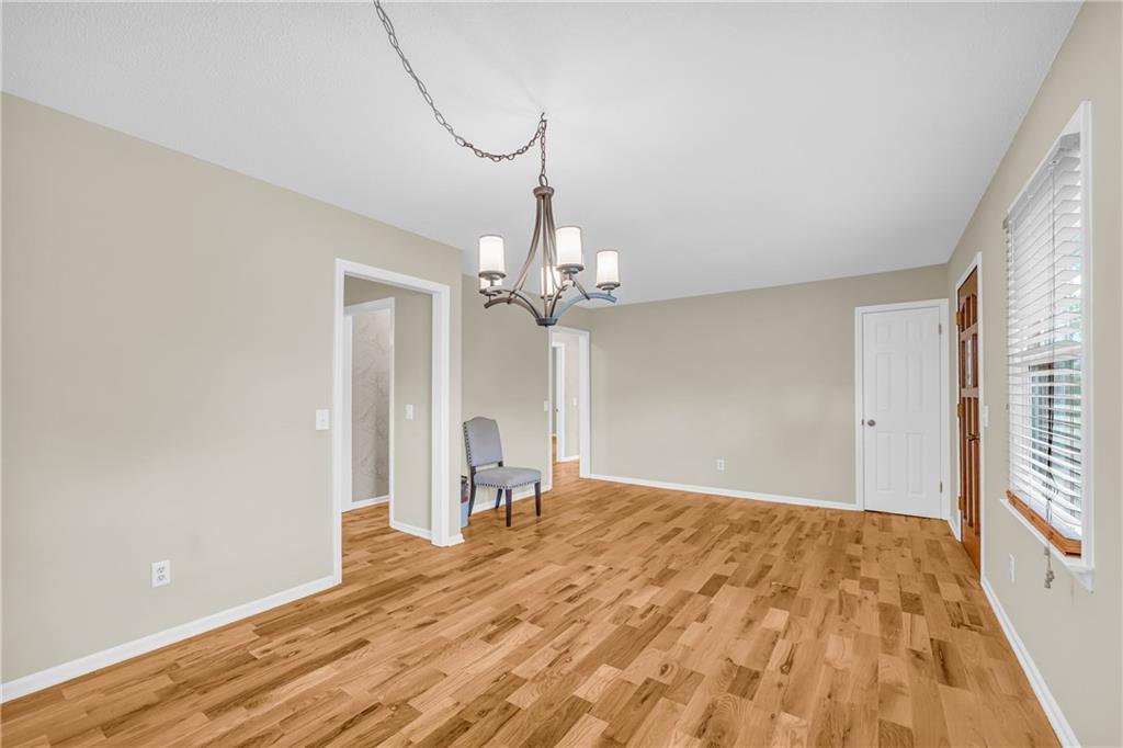 1009 Hillsborough Dr Property Photo 25