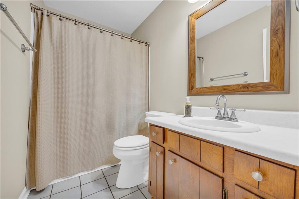 1009 Hillsborough Dr Property Photo 31