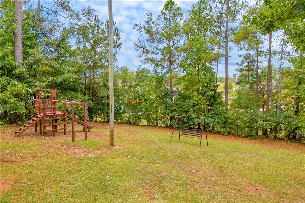1009 Hillsborough Dr Property Photo 42