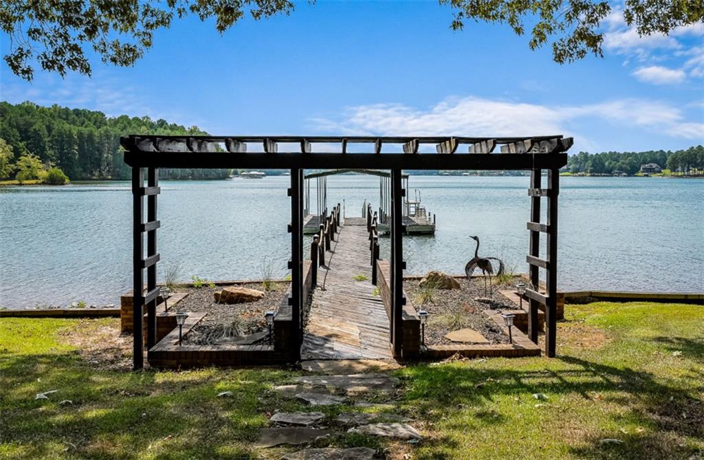 11041 Lake Ridge Ln Property Photo 41