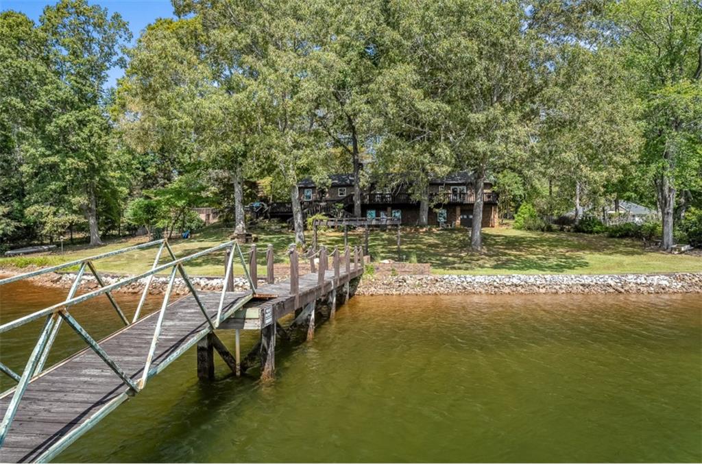11041 Lake Ridge Ln Property Photo 42